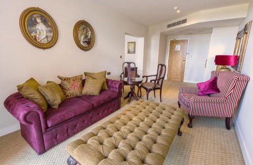 Thame Hotel | The Oxfordshire Golf & Spa Hotel