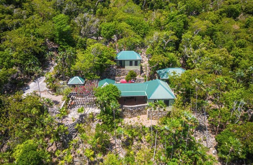 Great Camanoe Island Cottage | The Palms - Charming Cottages with view of Cam Bay on Great Camanoe