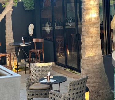 Les Almadies Bed & Breakfast | THE PALMS Luxury Boutique Hotel