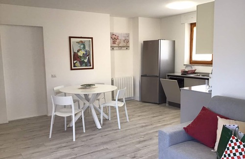 Santa Giusta Apartment | The Park Entire apartment with separate entrance CIN IT095047C2000R1207