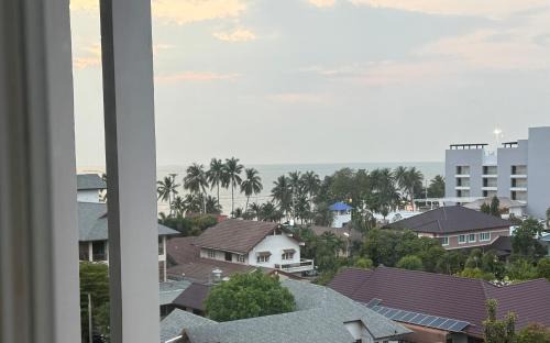 Samut Sakhon Apartment | The Patio bangsaen miracle sea Top floor