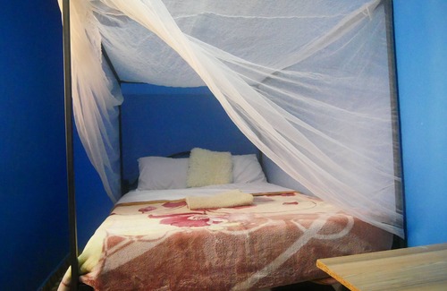 Ololaimutiek House | The Peaceful Den