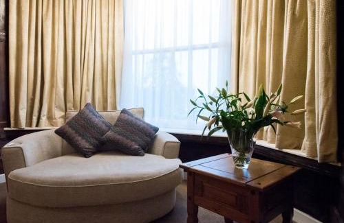 Peterborough Hotel | The Pearl Hotel