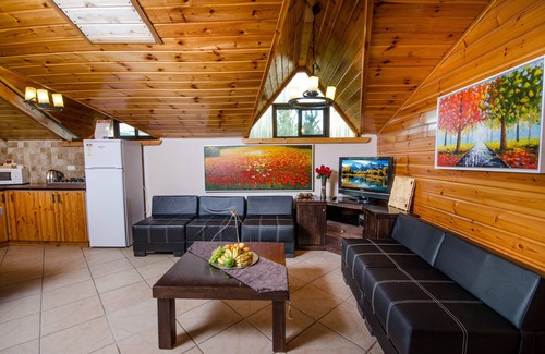 Had Nes Cabin | The Pearl of the Golan - Pnina BaGolan