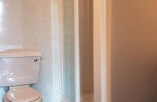 Tacolneston Bed & Breakfast | The Pelican Guesthouse