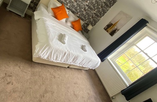 Bishopstone Bed & Breakfast | The penruddocke arms