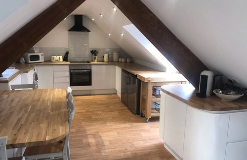Lynton Cottage | THE PENTHOUSE LYNMOUTH BAY, family friendly, with a garden in Lynton