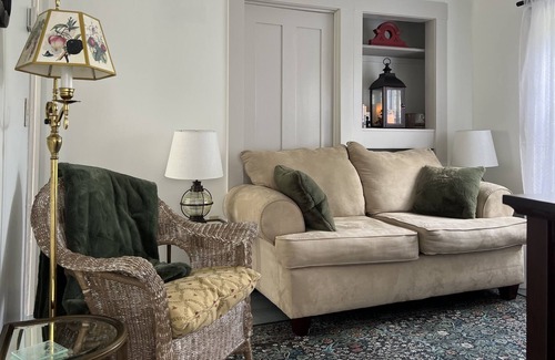 Madbury Apartment | The Perch at Haven Hill close to Durham, Dover and the NH historic seacoast