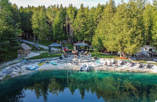 Tyrone Cottage | The Perfect Getaway from The Everyday !nFraser Beach Resort