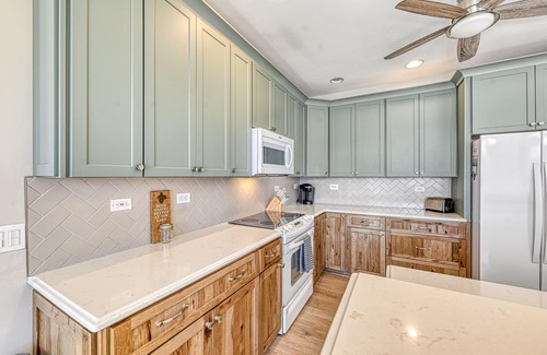 Sandy Point House | The perfect Lake Anna waterfront home!