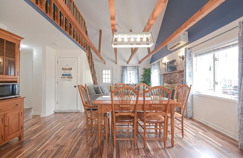 Lake Arrowhead House | The perfect lake view getaway