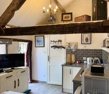 Brigueil-le-Chantre Apartment | The Petit Prince Studio at Chateau Mareuil