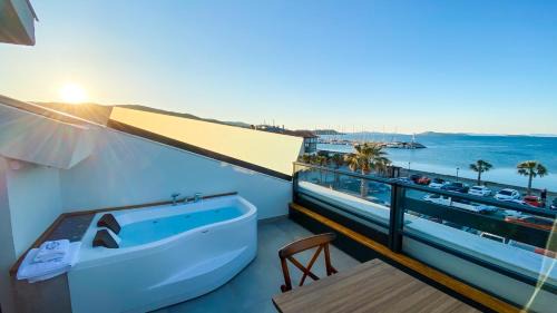Iskele Mahallesi Hotel | THE PİER OF URLA