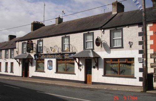 Lough Gowna Hotel | The Pikers Lodge