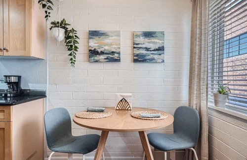 Speer Apartment | The Pink Pearl, 1BD, 30 Day, Pool, Wash Park West