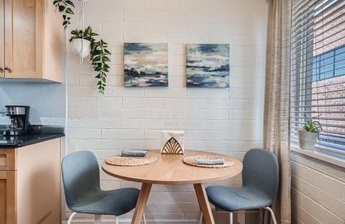 Speer Apartment | The Pink Pearl 1BD 30 Day Pool Wash Park West