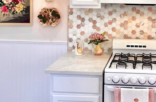 Maple Ridge North Apartment | The Pink Porch. A sunny botanical haven.