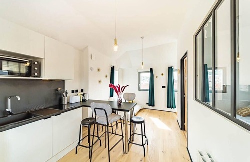 Moliere - Edgard Quinet Apartment | The Pizay Duplex Cozy 2 people - Metro Hôtel de Ville