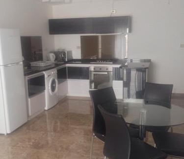Al Jubeiha Apartment | The Place Apartments