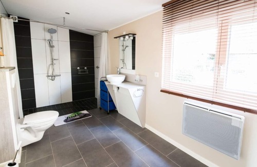 Festubert House | The pond of a 3 bedroom house break with fishing pond