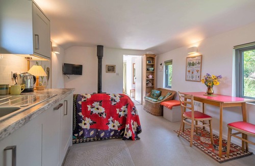 Woodstock Apartment | The Potting Shed | Oxfordshire Holiday Let | 1 Bed & Sleeps 2