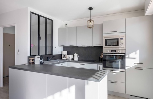 Le Pouliguen Apartment | The Pouliguen - 100 from the port - Stopover for 2