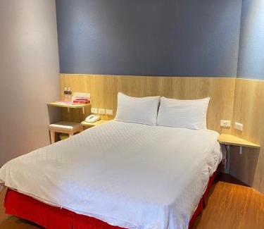 West Central District Hotel | The Prince Hotel