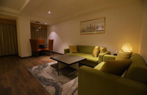 Kanpur Hotel | The Pristine Hotel