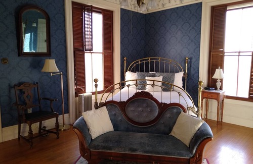 Wrentham Bed & Breakfast | The Proctor Mansion Inn