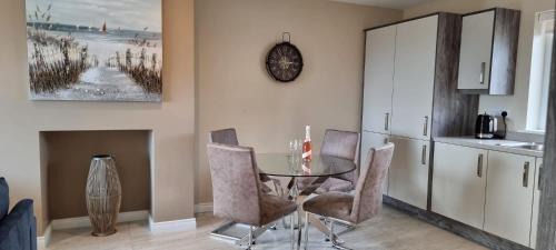 Annalong Apartment | The Quays Apartment