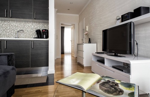 Gare Apartment | The Queen Luxury Apartments - Villa Fiorita