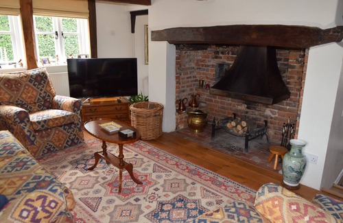 Upton upon Severn Bed & Breakfast | The Rag House