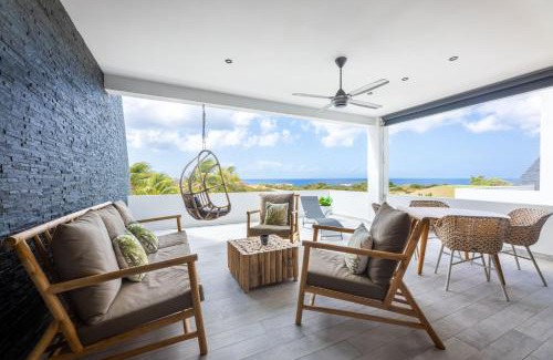 Sint Michiel Resort | The Reef - Blue Bay Golf & Beach Resort
