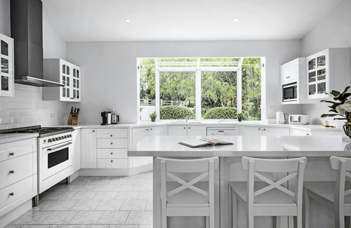 Matcham House | The Residence - 6 Bedrooms, Tennis Court, Pool, Heated Spa