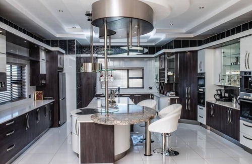 Harare East House | The Residence Grand Villa