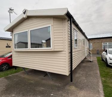Towyn Apartment | The Retreat Vacation