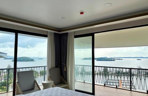 Tanjung Uncang Resort | The Riahi Residences Nirup Island