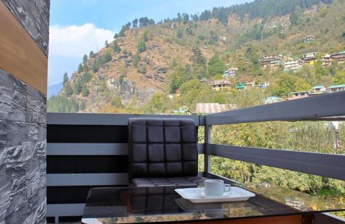 Jagatsukh Bed & Breakfast | The Richie Royal Inn