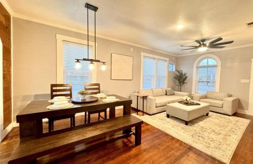 Northwest Los Angeles Heights House | The River City Haven- Cozy, Spacious Home Near Downtown