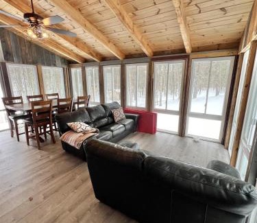 Hiram House | THE RIVER HOUSE LIMIT 6 home
