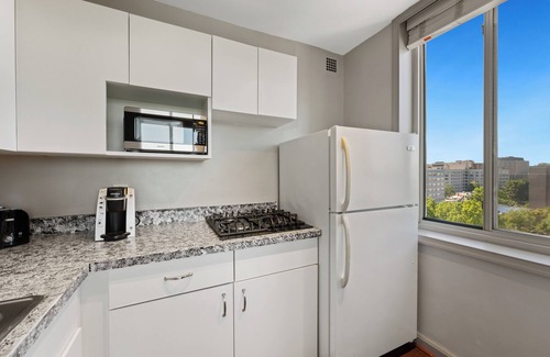 Foggy Bottom Apartment | The River Inn