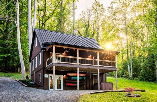 Airville House | The River Shack - kayaks, fishing, quiet, family