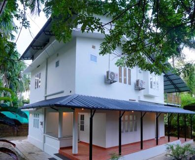 Kozhikode House | The Riverside Guesthouse