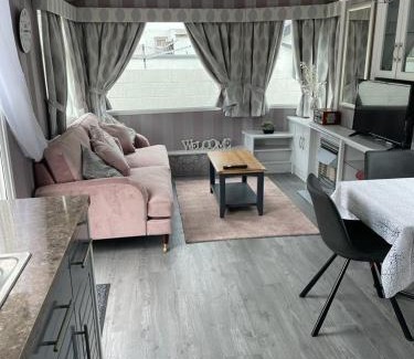 Jenkinstown Apartment | The Rock Bar B&B