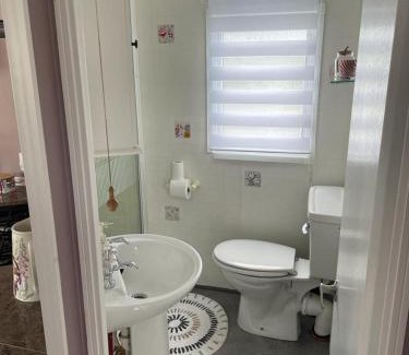 Jenkinstown Apartment | The Rock Bar B&B