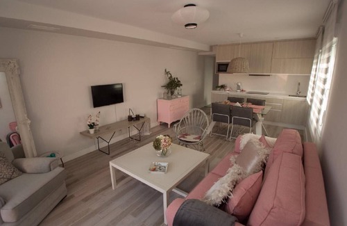 Jewish Quarter Apartment | The Roman wall's balcony