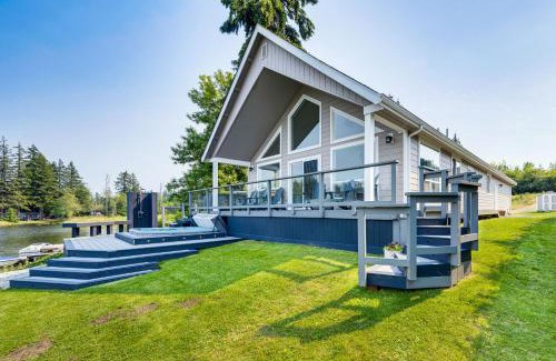 McKenna House | The Rookery - Dreamy Home with Private Dock!