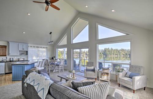 McKenna House | The Rookery - Dreamy Home with Private Dock!
