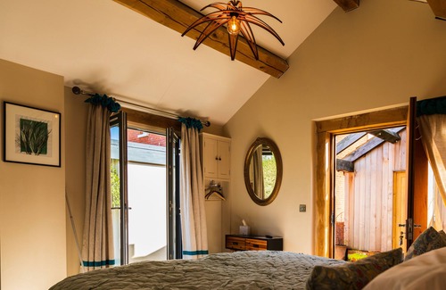 Salisbury Bed & Breakfast | The Room in the Garden