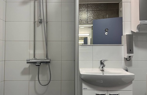 Vantaa City Centre Hostel | The Rooms Airport - 20Rooms